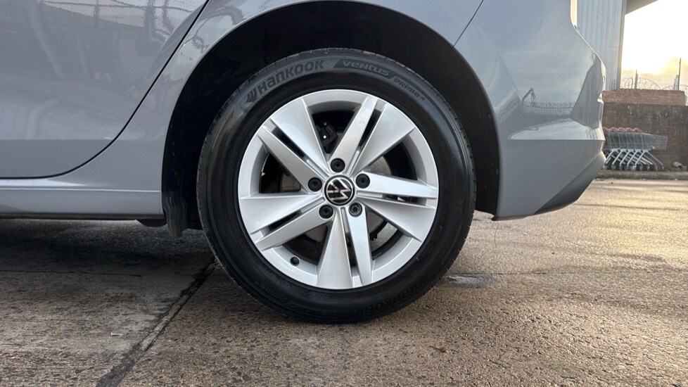 Used Volkswagen Golf 2021 for sale - 76872773: Photo 19