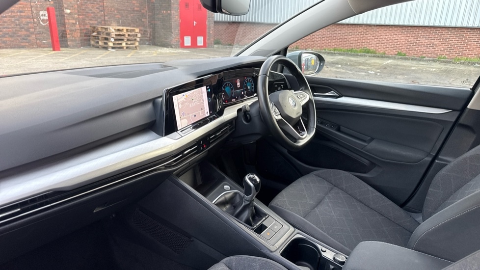 Used Volkswagen Golf 2021 for sale - 76872773: Photo 2