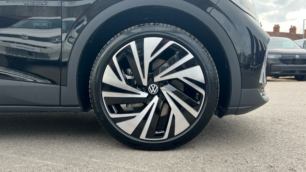Used Volkswagen ID.4 2025 for sale - 76328176: Photo 20