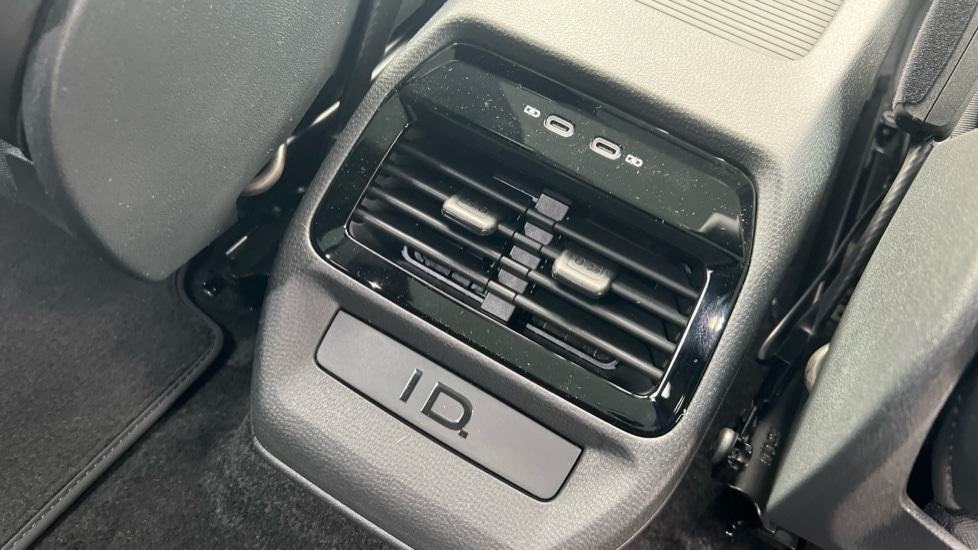 Used Volkswagen ID.4 2025 for sale - 76328176: Photo 24