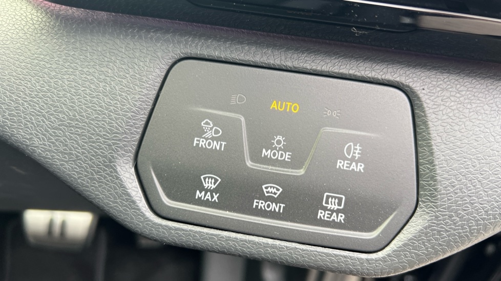 Used Volkswagen ID.4 2025 for sale - 76328176: Photo 28