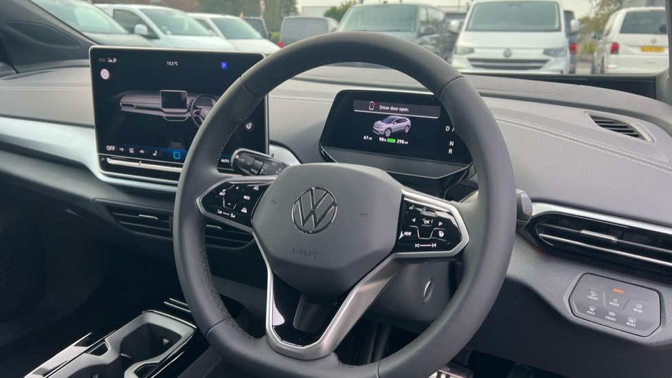 Used Volkswagen ID.4 2025 for sale - 76328176: Photo 6