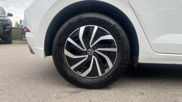 Used Volkswagen Polo 2025 for sale - 75484447: Photo 5