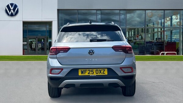 Used Volkswagen T-Roc 2025 for sale - 75484451: Photo 11