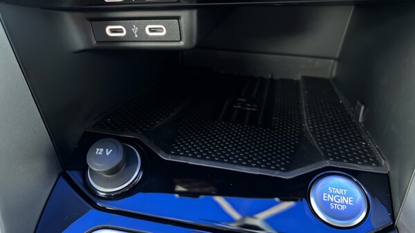 Used Volkswagen T-Roc 2025 for sale - 75484451: Photo 32