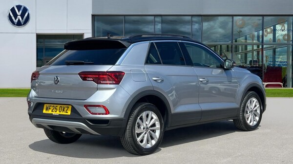 Used Volkswagen T-Roc 2025 for sale - 75484451: Photo 8