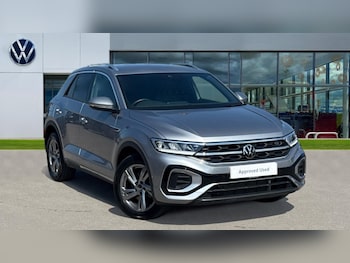 Used Volkswagen T-Roc 2024 for sale - 75484464: Photo