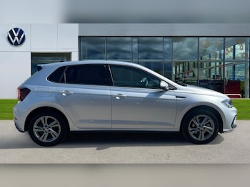 Used Volkswagen Polo 2024 for sale - 75484469: Photo