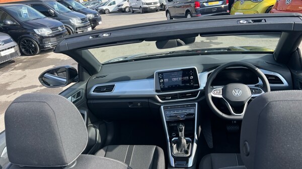 Used Volkswagen T-Roc 2025 for sale - 75484467: Photo 12