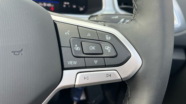 Used Volkswagen T-Roc 2025 for sale - 75484467: Photo 27