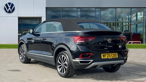 Used Volkswagen T-Roc 2025 for sale - 75484467: Photo 3