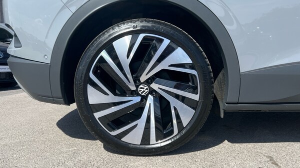 Used Volkswagen ID.4 2024 for sale - 75484453: Photo 5