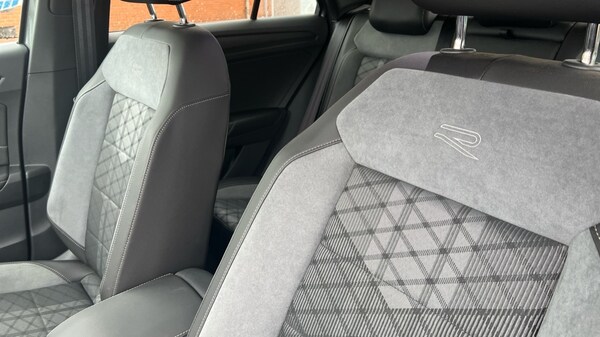 Used Volkswagen T-Roc 2025 for sale - 75484456: Photo 21