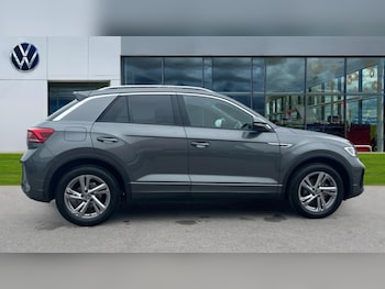 Used Volkswagen T-Roc 2025 for sale - 75484456: Photo