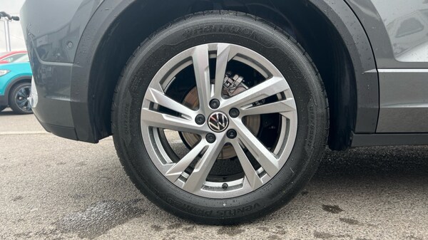 Used Volkswagen T-Roc 2025 for sale - 75484456: Photo 5