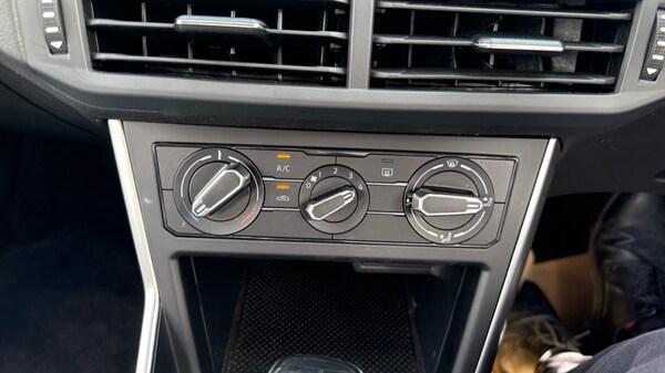 Used Volkswagen Polo 2024 for sale - 75484460: Photo 34