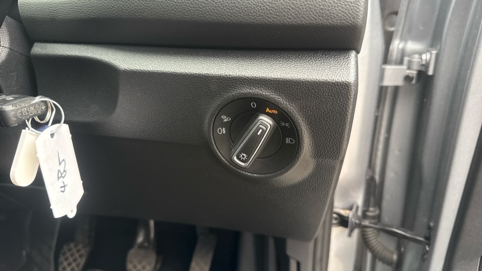 Used Volkswagen T-Roc 2024 for sale - 76297425: Photo 34