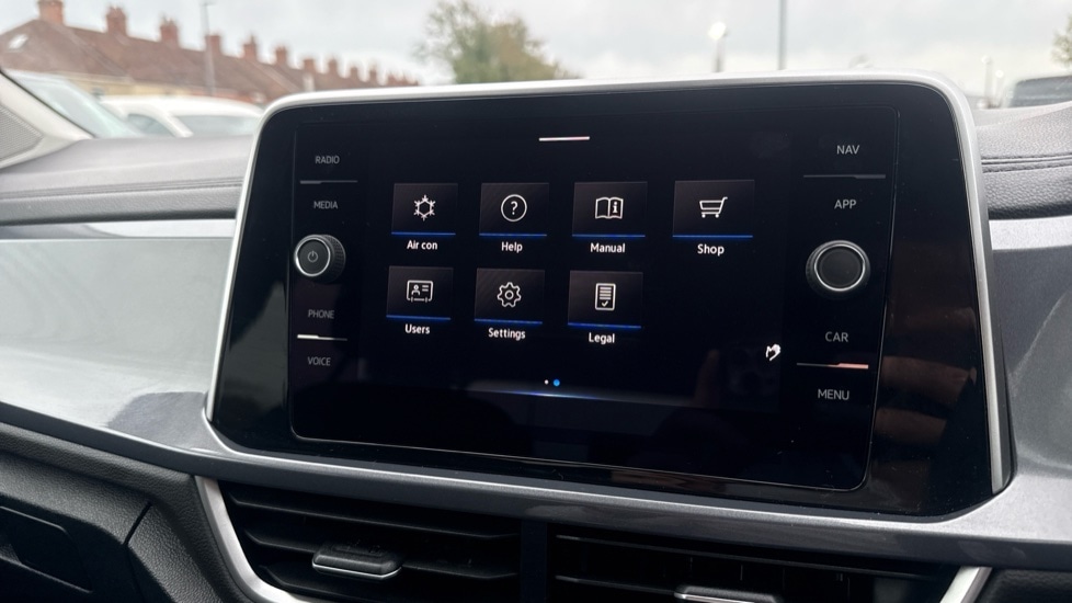 Used Volkswagen T-Roc 2024 for sale - 76297425: Photo 46