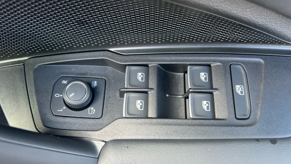 Used Volkswagen Tiguan 2025 for sale - 76870057: Photo 24