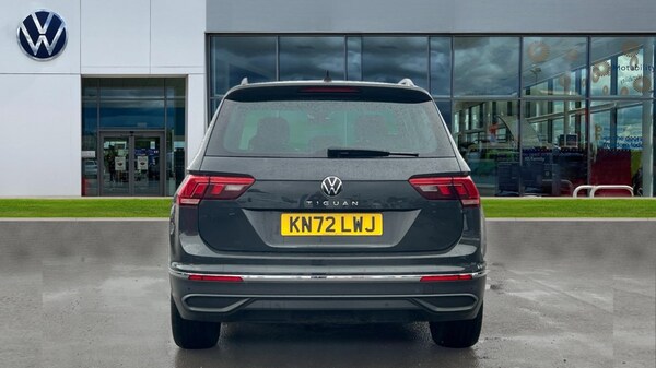 Used Volkswagen Tiguan 2022 for sale - 75684651: Photo 11