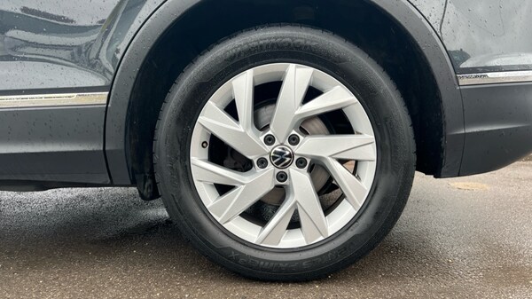 Used Volkswagen Tiguan 2022 for sale - 75684651: Photo 19