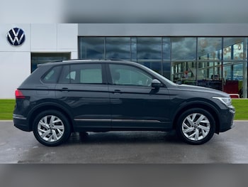 Used Volkswagen Tiguan 2022 for sale - 75684651: Photo