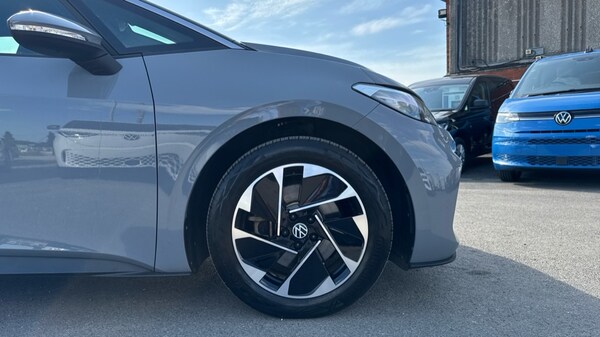 Used Volkswagen ID.3 2024 for sale - 75684618: Photo 19