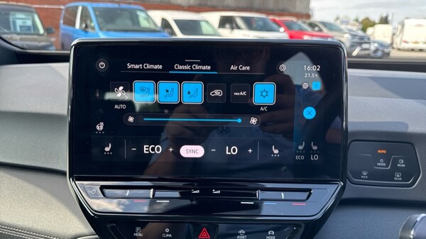 Used Volkswagen ID.3 2024 for sale - 75684618: Photo 35