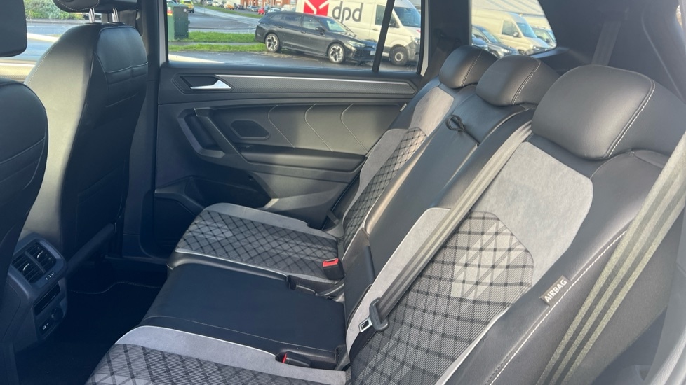 Used Volkswagen Tiguan Allspace 2024 for sale - 76372884: Photo 15