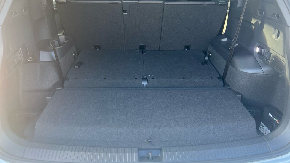 Used Volkswagen Tiguan Allspace 2024 for sale - 76372884: Photo 16