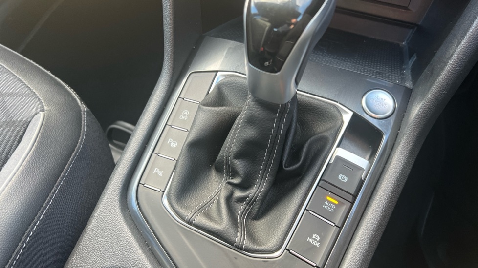 Used Volkswagen Tiguan Allspace 2024 for sale - 76372884: Photo 32