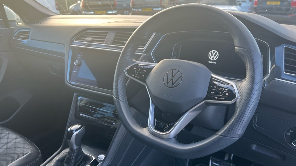 Used Volkswagen Tiguan Allspace 2024 for sale - 76372884: Photo 6