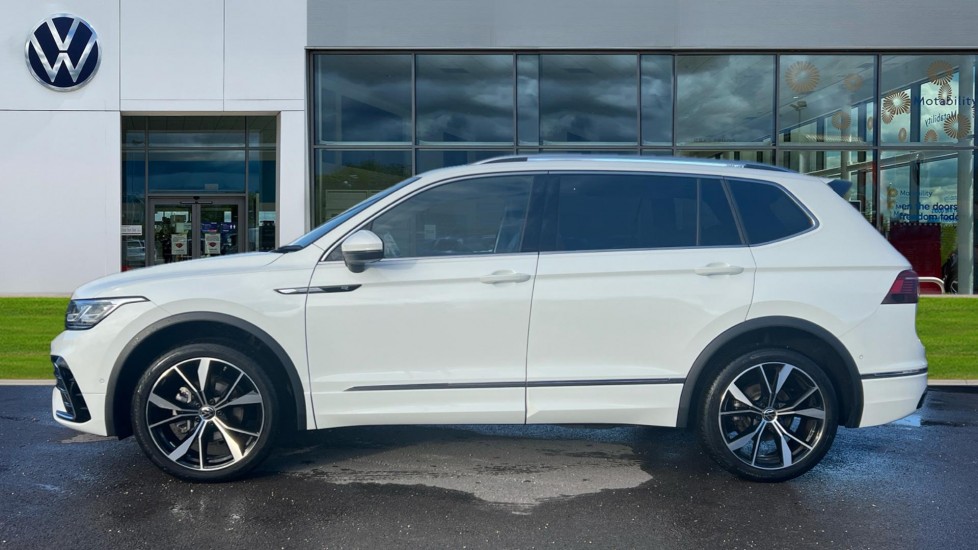 Used Volkswagen Tiguan Allspace 2024 for sale - 76372884: Photo 9