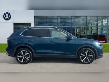 Used Volkswagen Tiguan 2024 for sale - 76372968: Photo