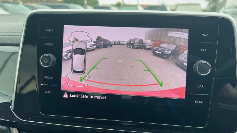 Used Volkswagen T-Roc 2022 for sale - 76868268: Photo 31