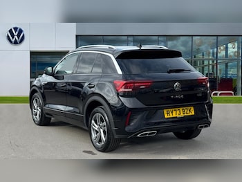 Used Volkswagen T-Roc 2024 for sale - 76870274: Photo