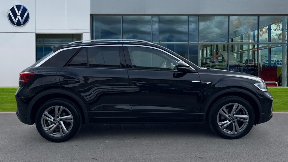 Used Volkswagen T-Roc 2024 for sale - 76870274: Photo 4