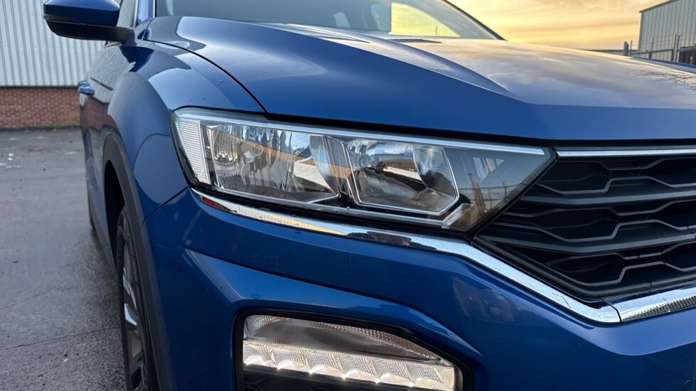 Used Volkswagen T-Roc 2019 for sale - 76874990: Photo 21
