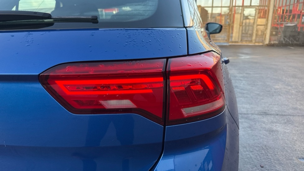 Used Volkswagen T-Roc 2019 for sale - 76874990: Photo 26