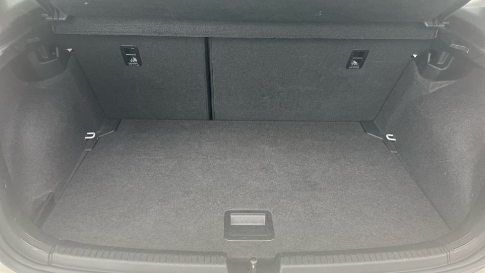 Used Volkswagen Polo 2024 for sale - 76873450: Photo 16