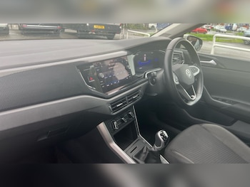 Used Volkswagen Polo 2024 for sale - 76873450: Photo