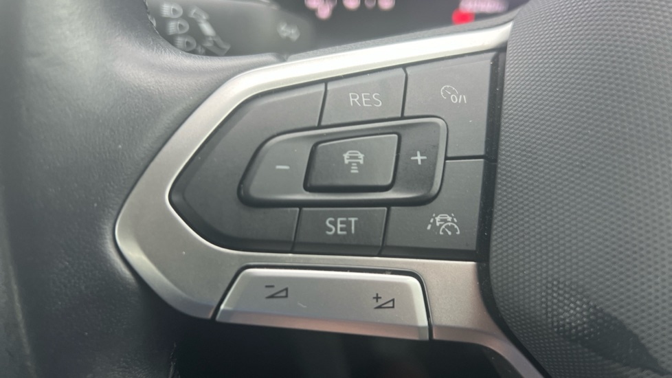 Used Volkswagen Polo 2024 for sale - 76873450: Photo 32