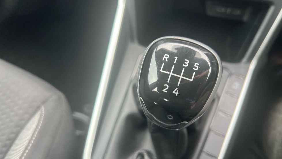 Used Volkswagen Polo 2024 for sale - 76873450: Photo 33