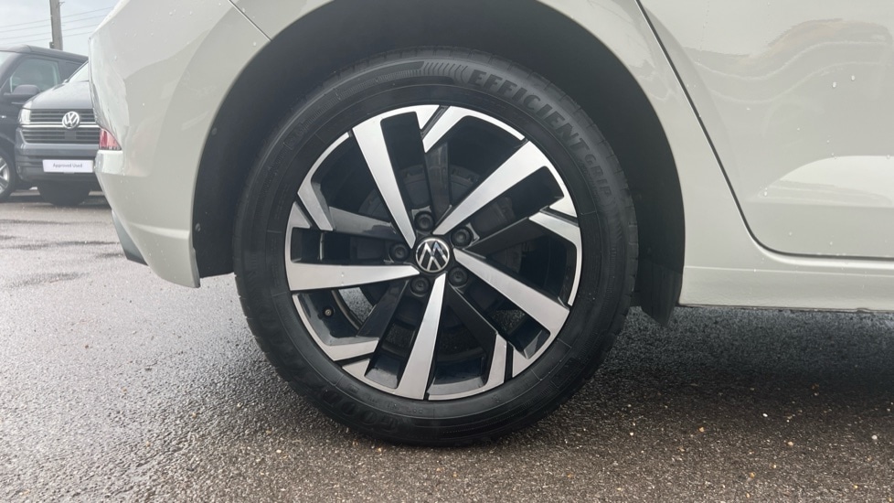 Used Volkswagen Polo 2024 for sale - 76873450: Photo 5