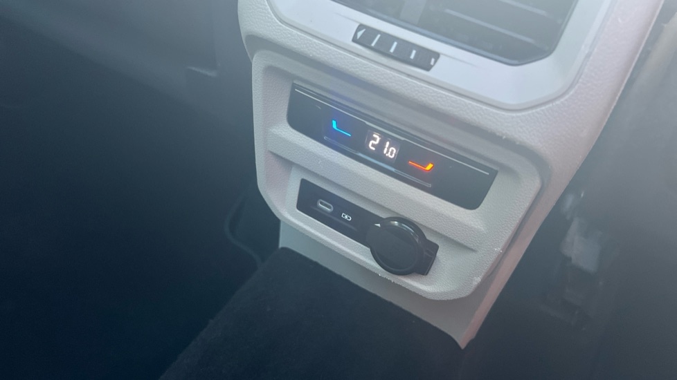 Used Volkswagen Tiguan 2022 for sale - 76874948: Photo 22