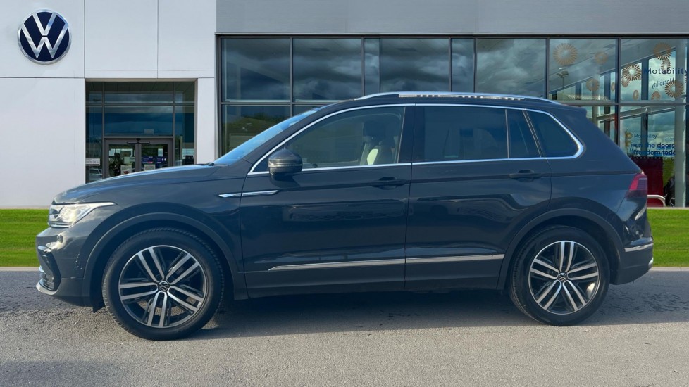 Used Volkswagen Tiguan 2022 for sale - 77021903: Photo 9