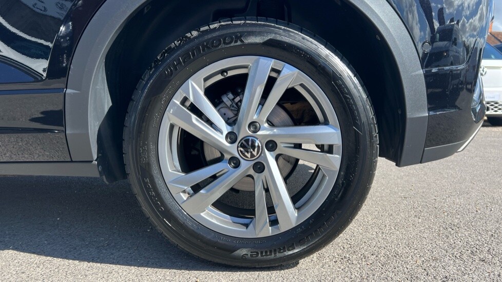 Used Volkswagen T-Roc 2025 for sale - 77031277: Photo 19