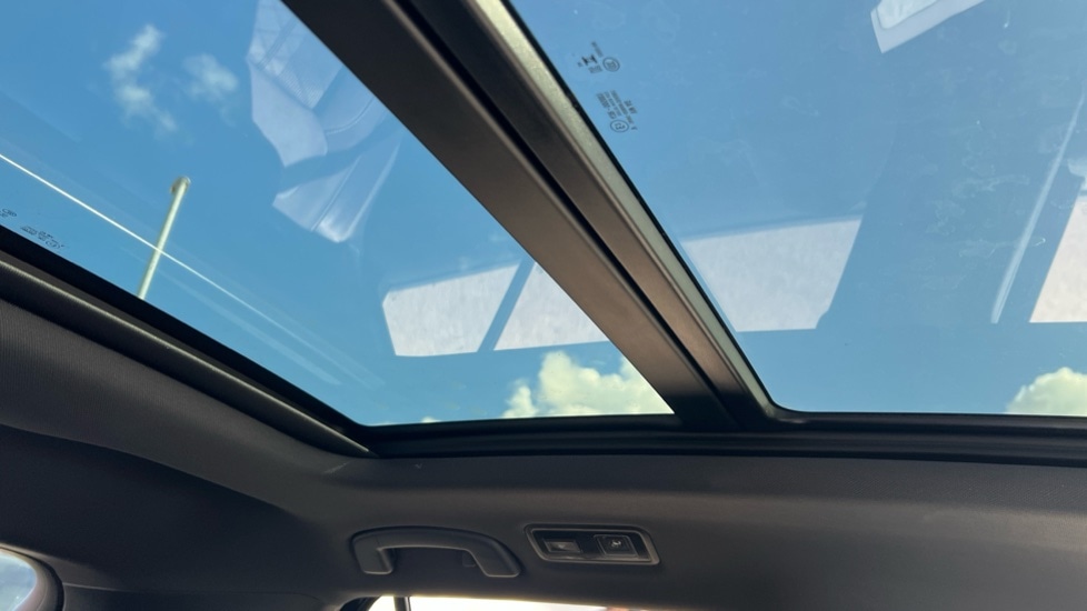 Used Volkswagen T-Roc 2025 for sale - 77031277: Photo 36