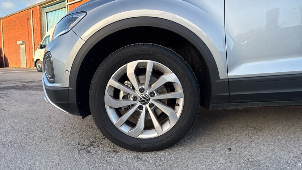 Used Volkswagen T-Roc 2025 for sale - 76874956: Photo 18