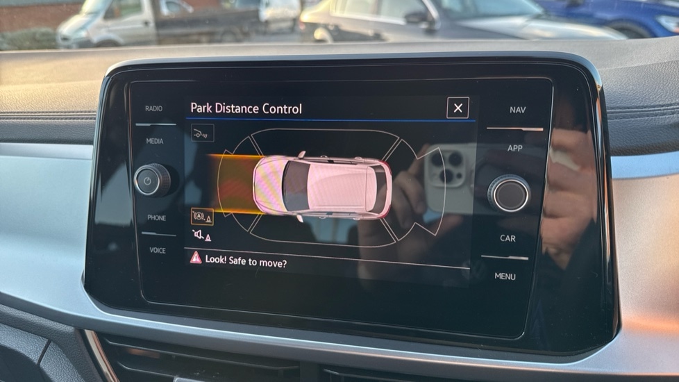 Used Volkswagen T-Roc 2025 for sale - 76874956: Photo 23